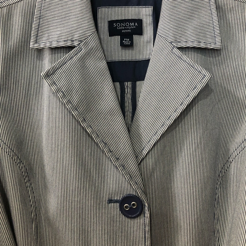 Ladies Striped Belted Jacket - Picture 5 of 5